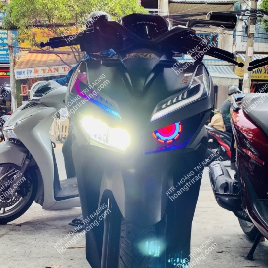Đèn mắt lé Vario 2018
