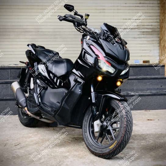 Dàn áo Batman ADV 150 đen bóng - Long Thanh Mai 