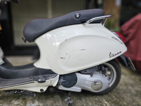 Vespa Primavera độ đầu đèn Vespa Sprint - Phương Vy
