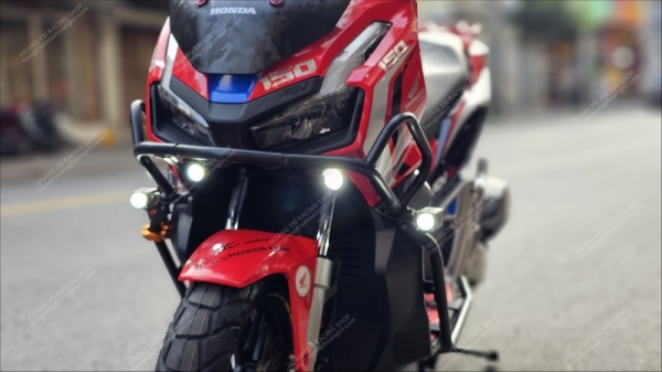 ADV 150 - Jimmy Luu