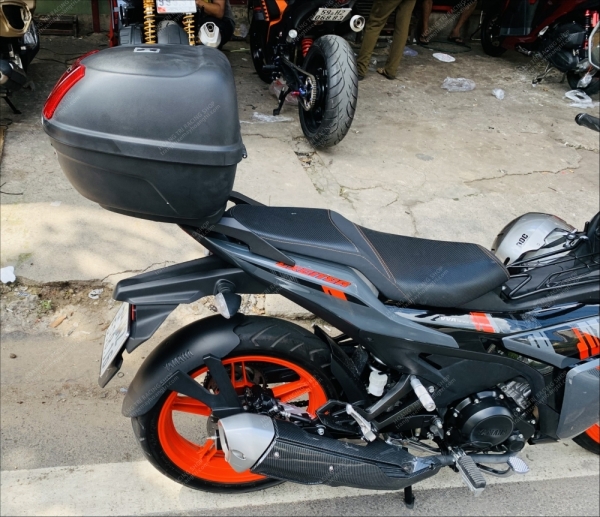 Baga và Thùng Givi Exciter 155