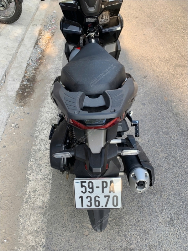 Gác chân Phụ Vario 160 - Gác chân FRX