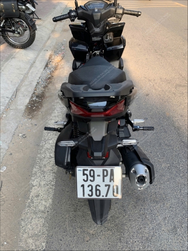 Gác chân Phụ Vario 160 - Gác chân FRX