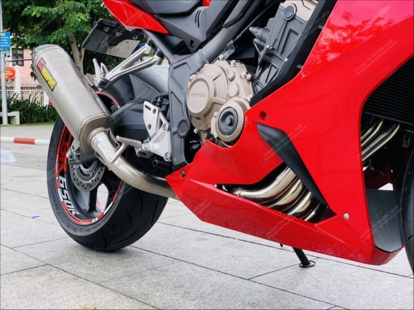 CBR650R Red - Hàn Quốc 