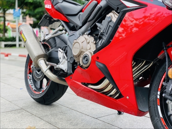 CBR650R Red - Hàn Quốc 