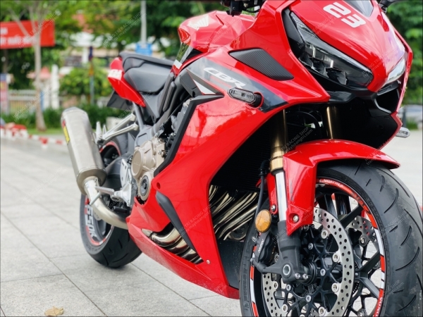 CBR650R Red - Hàn Quốc 