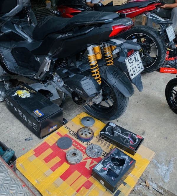 ADV 150 - Dương Thắng Lợi 