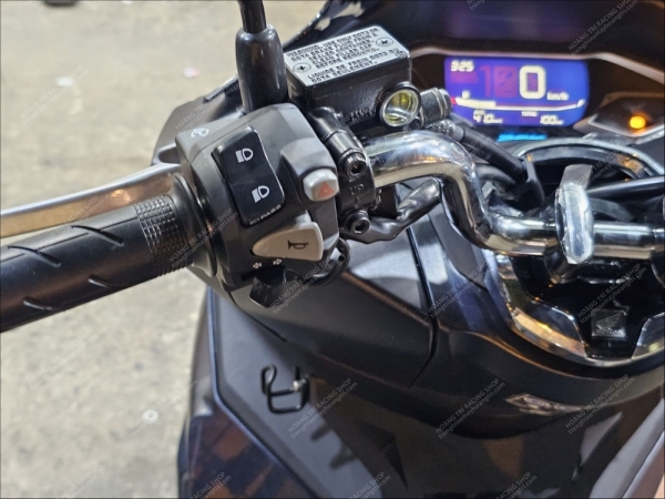Đồ chơi PCX 160 