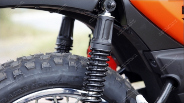Cân cảnh chi tiết Yamaha PG-1
