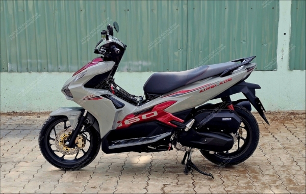 Bộ sưu tập ảnh Airblade 160 của Vũ Trường Giang
