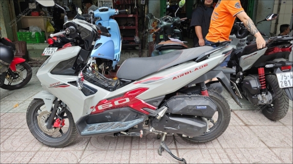 Bộ sưu tập ảnh Airblade 160 của Vũ Trường Giang
