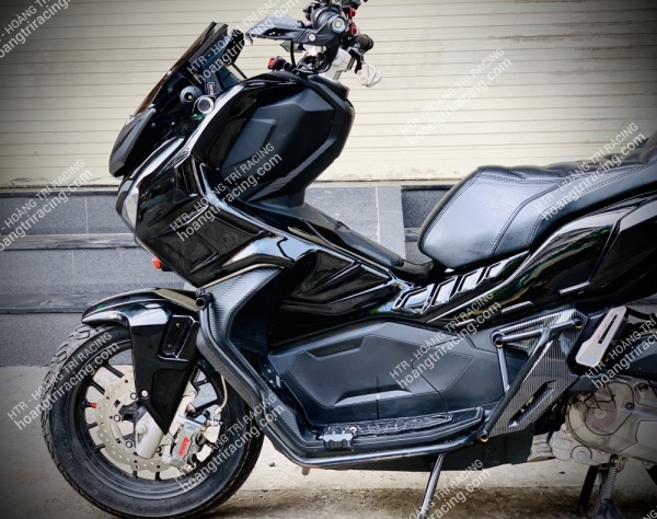 Dàn áo Batman ADV 150 đen bóng - Long Thanh Mai 